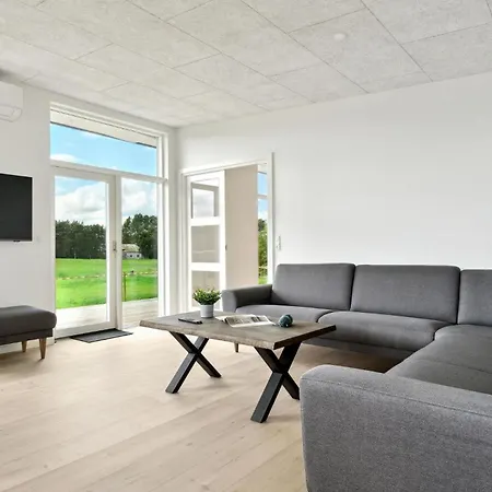 Beautiful In With Wifi Holiday home