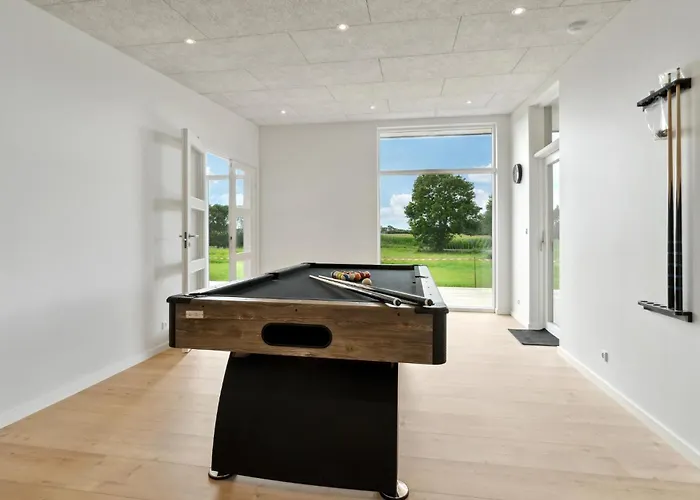 Prázdninový dům Beautiful In With Wifi