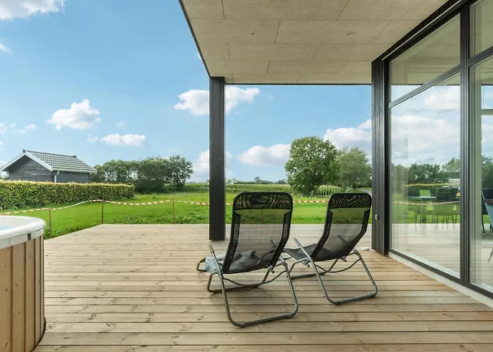 Prázdninový dům Beautiful In With Wifi